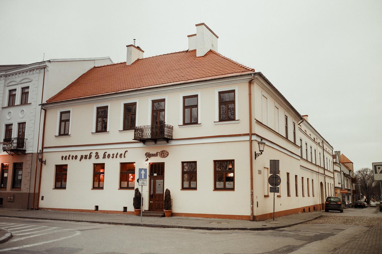 Rynek 6 Retro Pub & Hostel ラドム エクステリア 写真